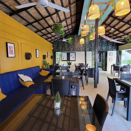 Hotel Sea Breeze Sosua Bagian luar foto