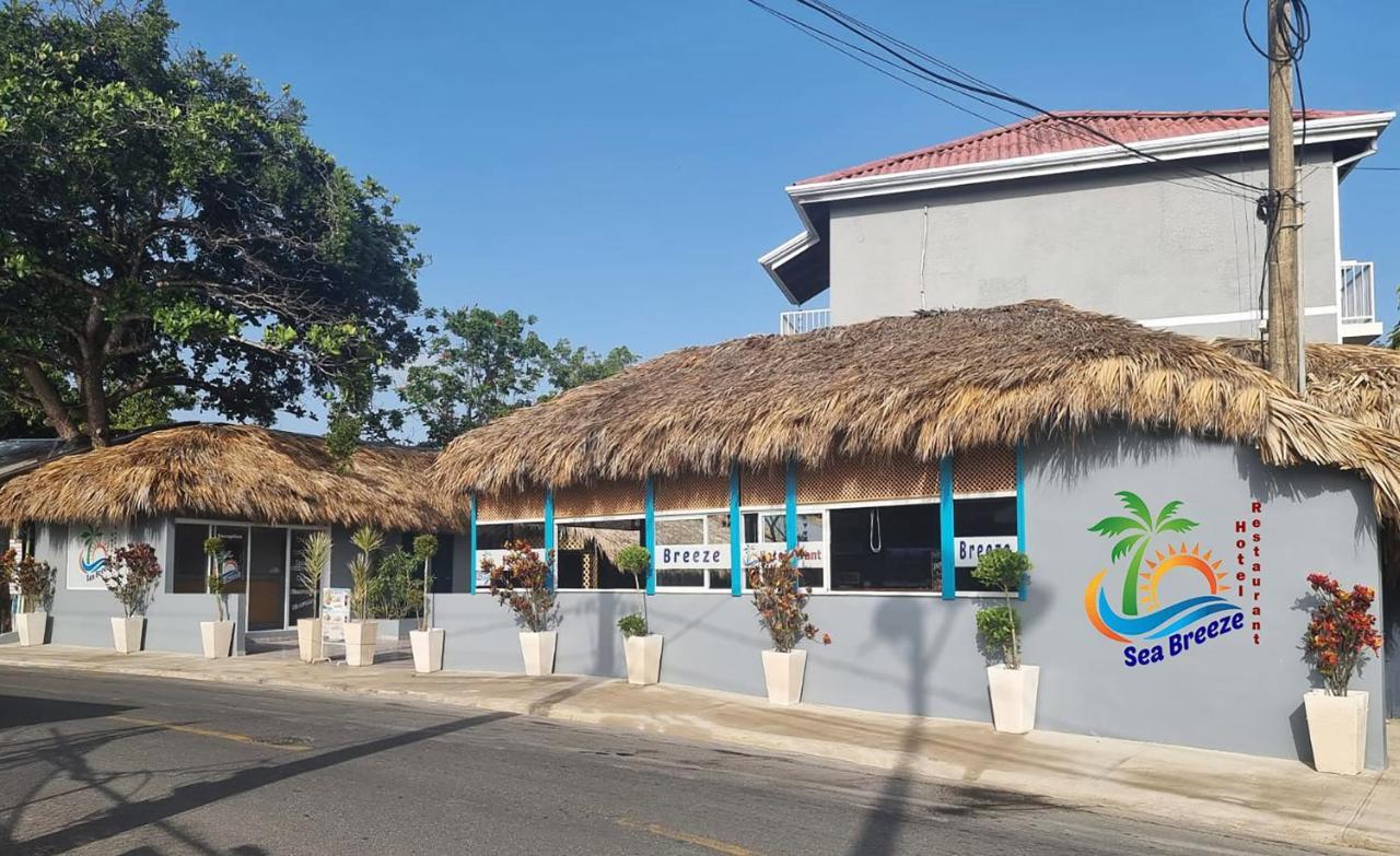 Hotel Sea Breeze Sosua Bagian luar foto