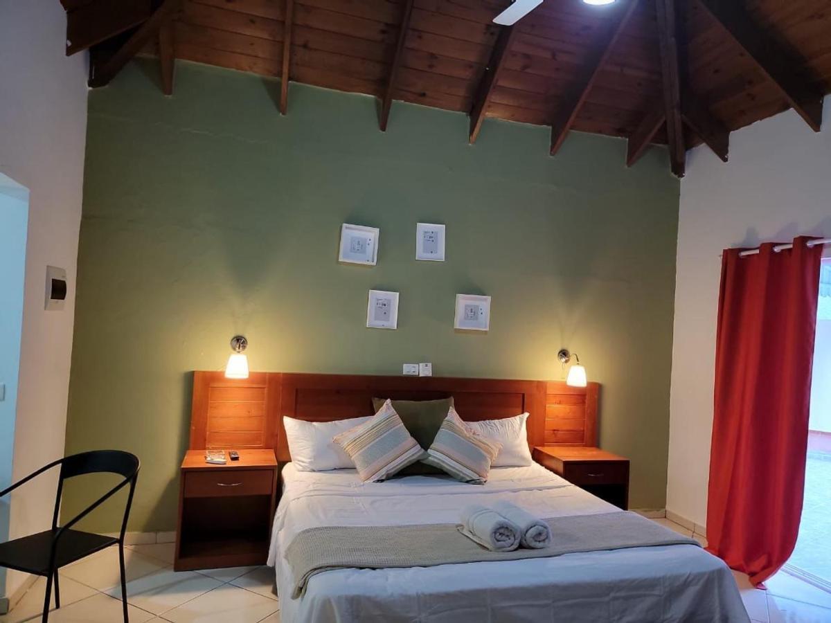 Hotel Sea Breeze Sosua Bagian luar foto